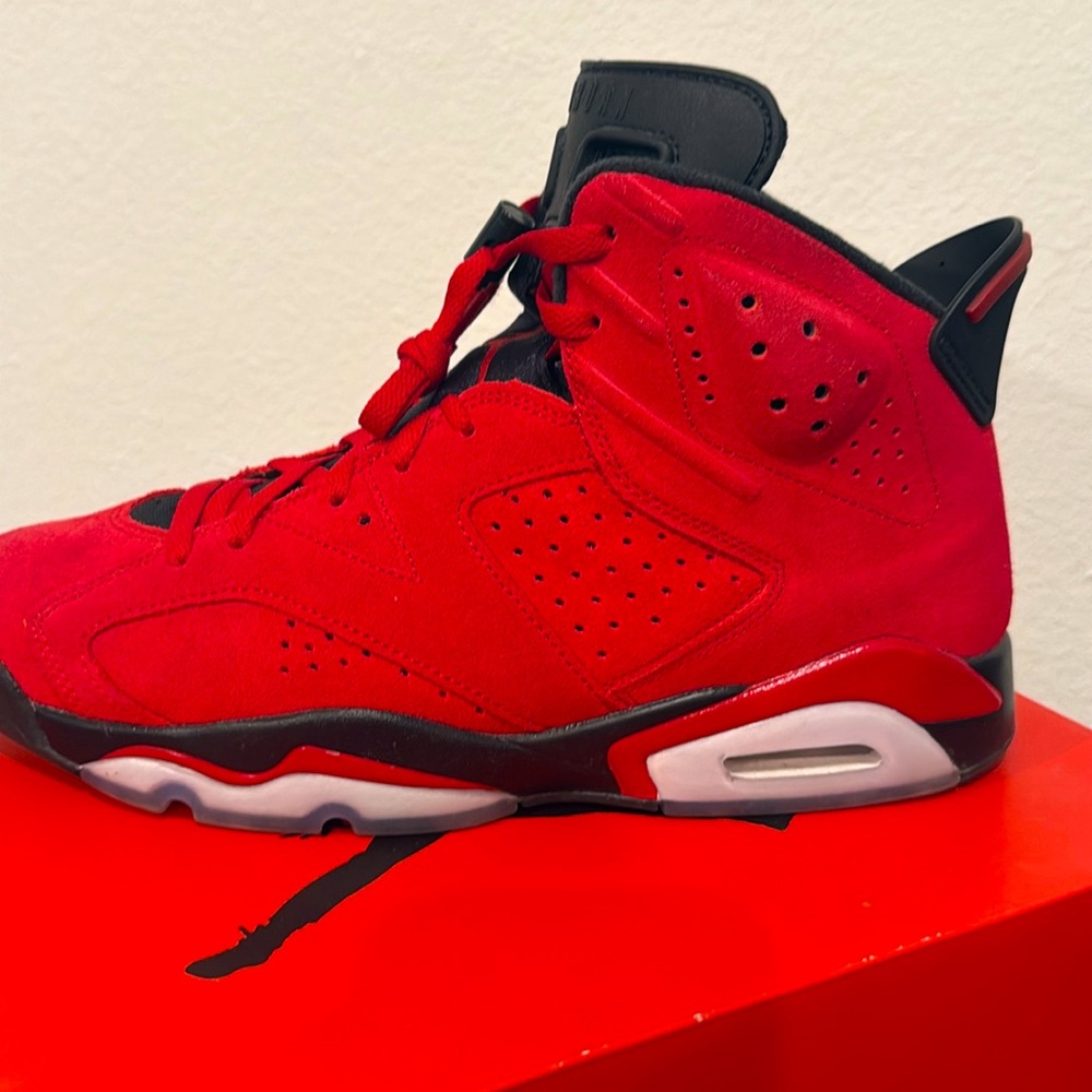 Nike Air Jordan Red Shoe Box